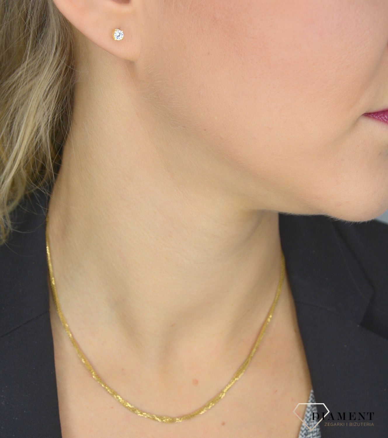 Złote kolczyki przy uchu 585 oprawiona cyrkonia KL 9393 585.jpg